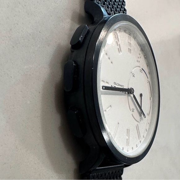 Skagen Hagen Connected Smart Watch Black Mesh Strap Watch with White Dial - Picture 6 of 6